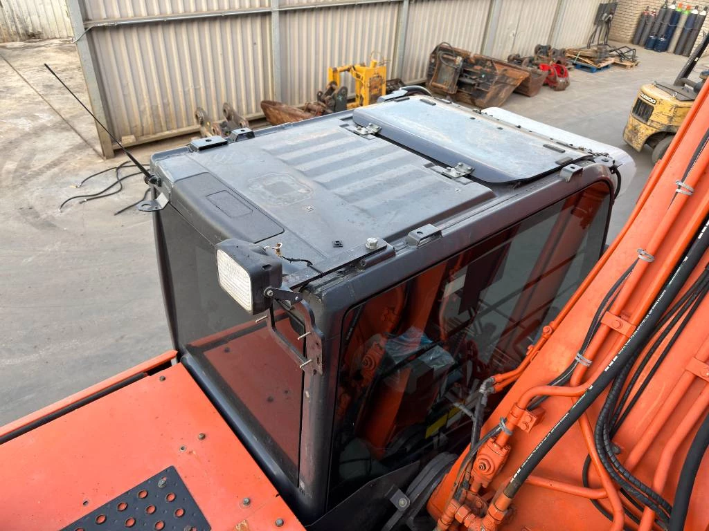 Hitachi 2016 - ZX250LC-5B Long Reach afbeelding 20