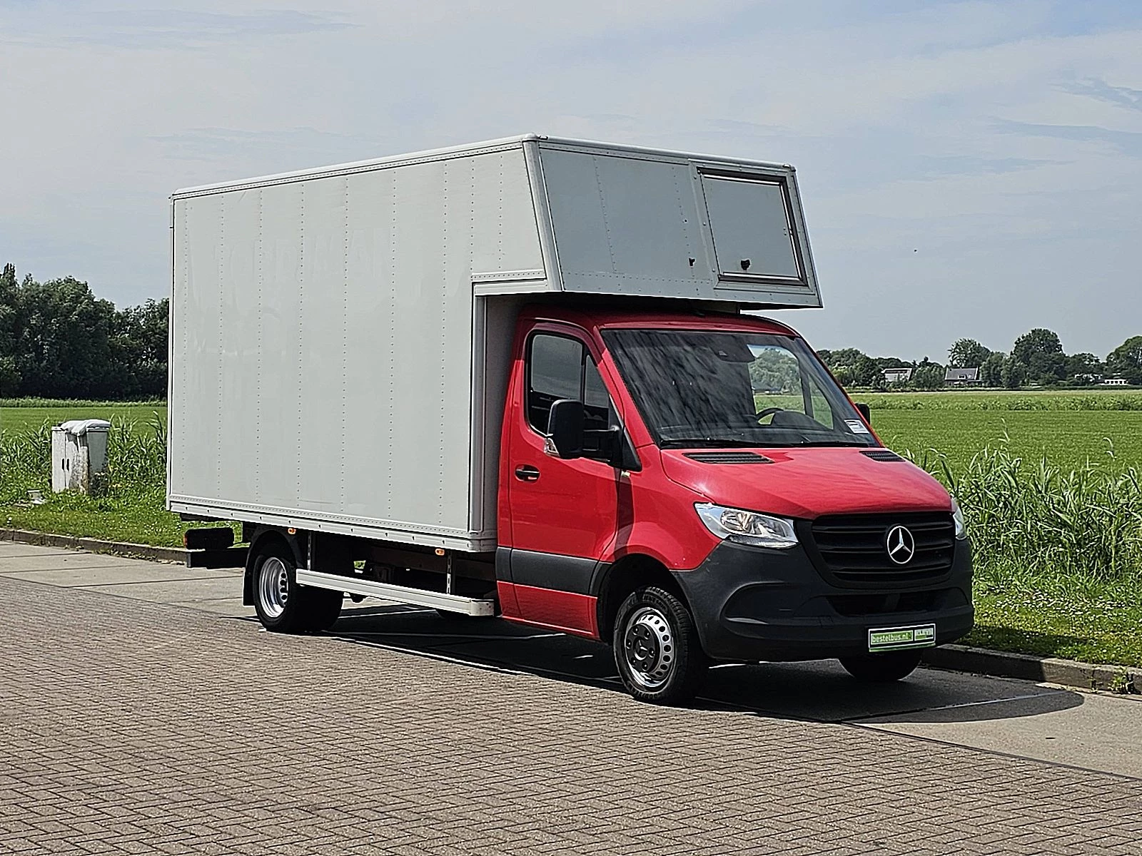 Mercedes-Benz Sprinter 2023 - 515 obrázek 5
