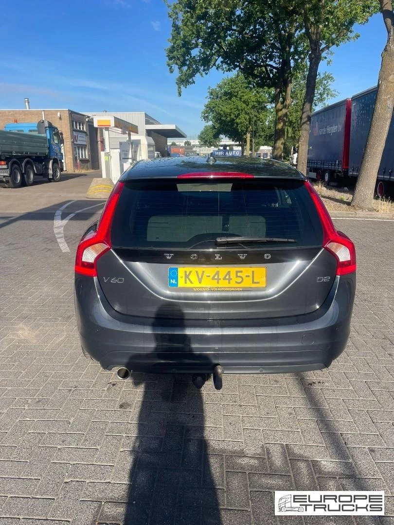 Volvo V60 2016 zdjęcie 4