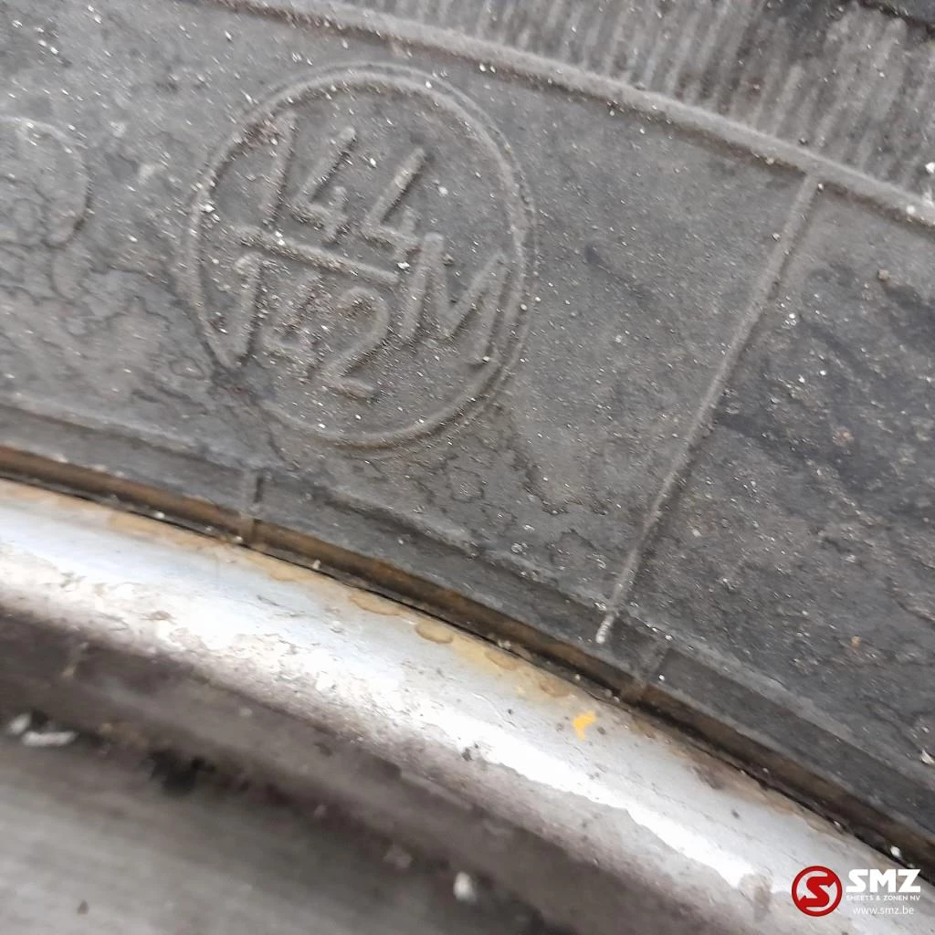 Goodyear 1989 - Occ vrachtwagenband 285/70R19.5 144/142M Goodyear imagem 5