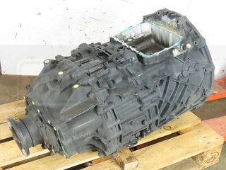 MAN N/A - Gearbox & Clutch Parts Versnellingsbak 12AS2130TD image 2