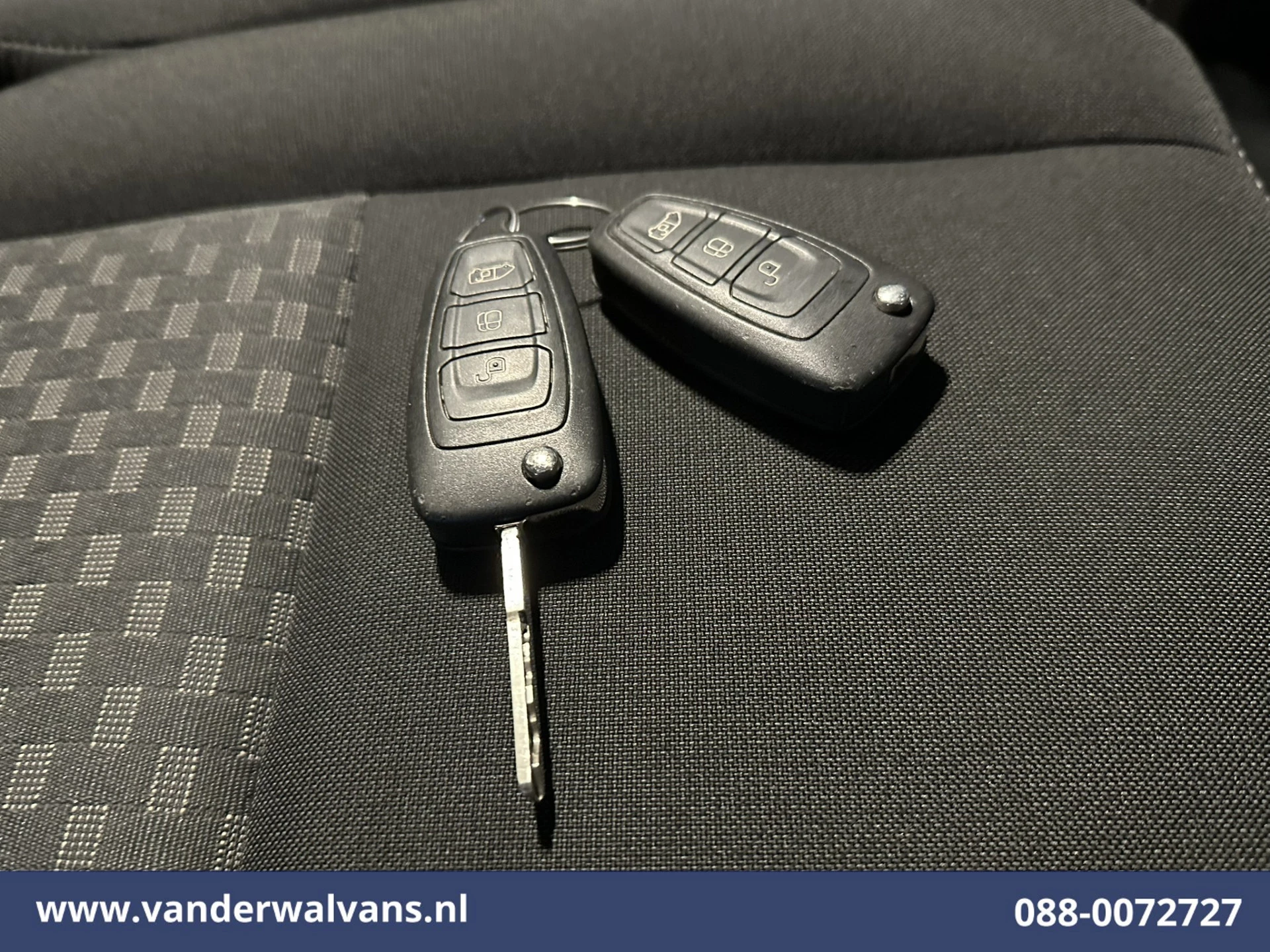 Ford Transit Custom 2023 - 2.0 TDCI L2H1 Euro6 Airco | Camera | Navigatie | LED | Apple Carplay | Cruisecontrol immagine 21