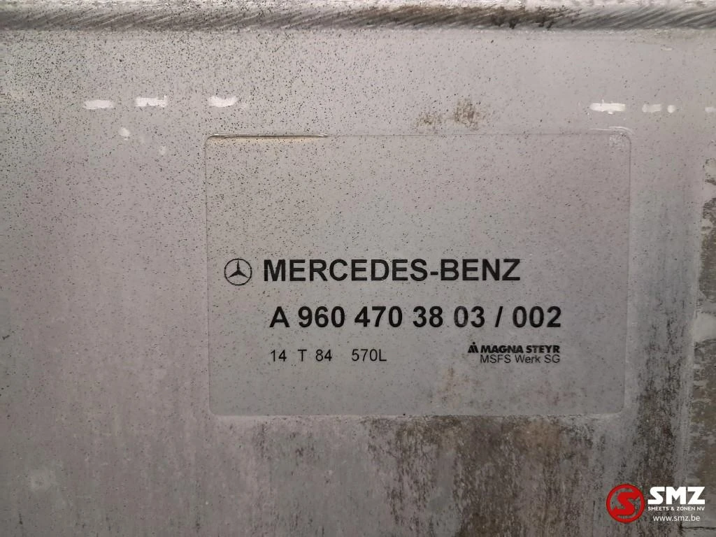 Mercedes-Benz 2014 - Occ brandstoftank 570L + steunen brandstofniveause immagine 6