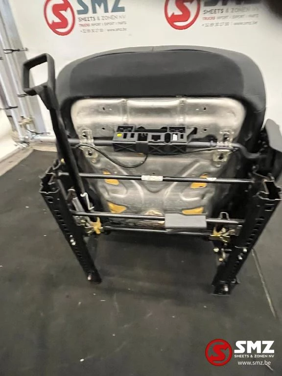Mercedes-Benz - Occ set interieur met zetels W209 Mercedes imagen 8