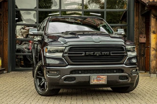 Dodge Ram 1500 2021 - 5.7 V8 4x4 Crew Cab Sport afbeelding 1 miniatuur
