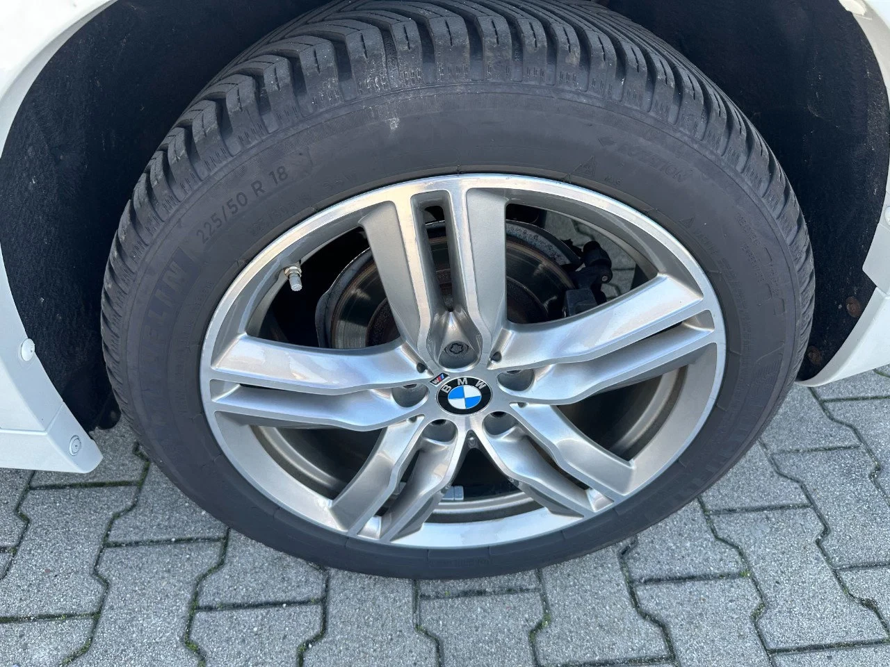 BMW X1 2017 - xDrive 18D M Sport / Navi / Steptronic / LIKE NEW!!! image 32
