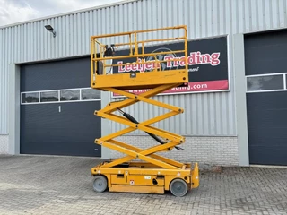 Haulotte N/A 2012 - Compact 8 , electric scissorlift, 2012 year!! image 1