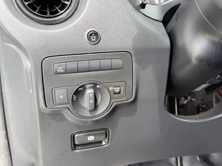 Mercedes-Benz Vito 2023 - 110 CDI / L2H1 / 1e EIG. / UNIEKE SORTIMO INRICHTING / 2x SCHUIFDEUR / **9.446 KM** / 3-ZITS imagem 20
