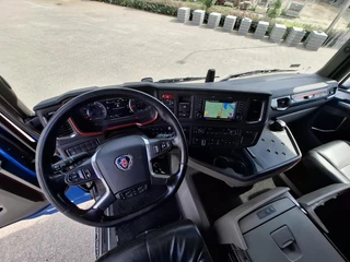 Scania R 2021 - NGS R650 V8 / 8X2 / RETARDER / TECHNICAL 80TON / 9TON FRONT AXLE / ONLY:687461 KM / LWDS / LEATHER / NAVI / FRIDGE / AUTOMATIC / EURO-6 / 2021 изображение 15