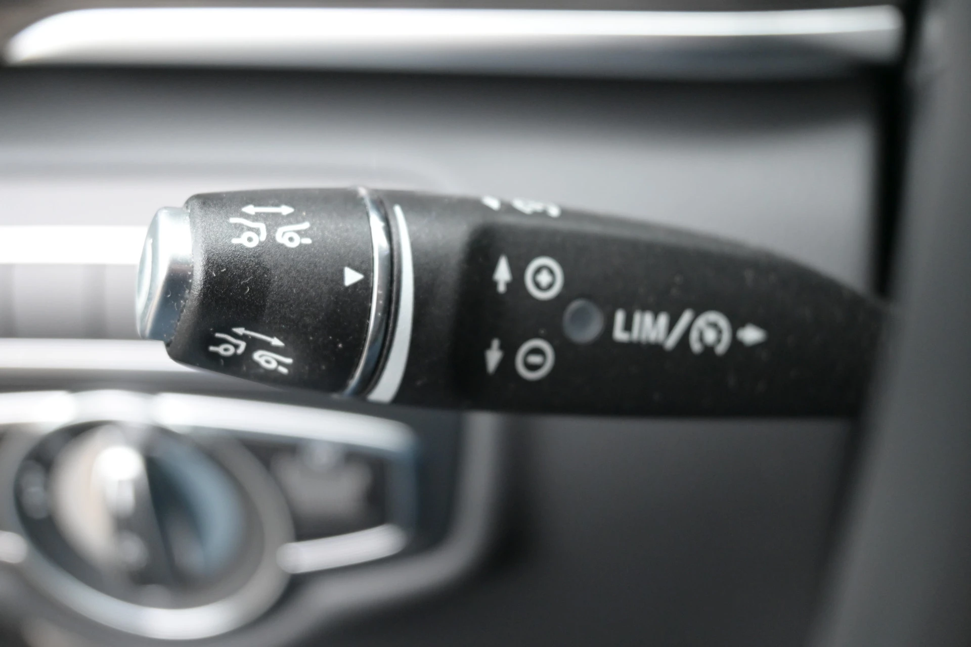 Mercedes-Benz EQV 2023 - 300 L3 Avantgarde 90 kWh Bild 18