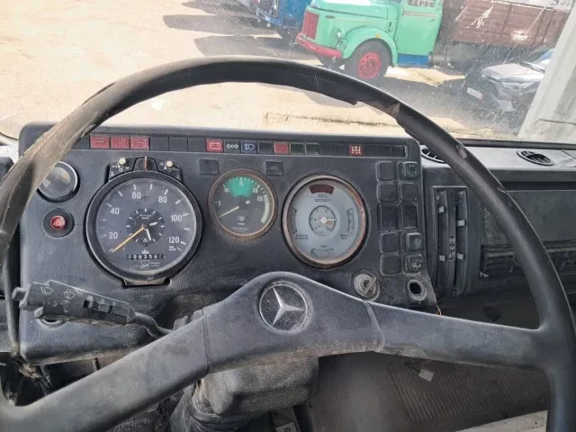 Mercedes-Benz SK 1984 - 2635 , V8 , Bi Turbo , 6x4 , ZF Manual , 3 Way Tipper , Spring suspension obrázek 12