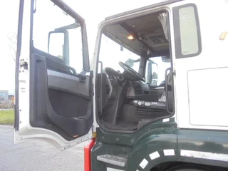 MAN TGS 2016 - 6X2 MIDLIFT immagine 5