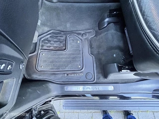 Dodge Ram 1500 2021 - 4X4 5.7 V8 4x4 Crew Cab LIMITED LPG 300 LITER image 11
