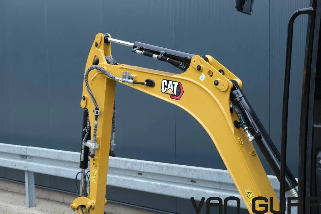 Cat 2024 - 301.6 | 2024 | 242h afbeelding 11