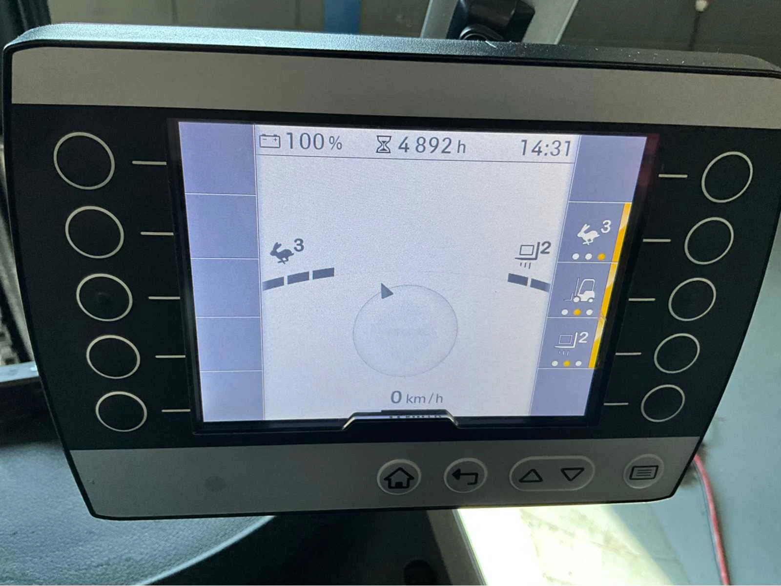 Still 2019 - RX20-18 Triplex - Freelift - Sideshift afbeelding 9