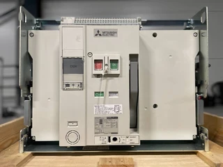 Mitsubishi 2023 - Circuit breaker 4000A - AE4000-SWA 4P - DPX-12648 te koop