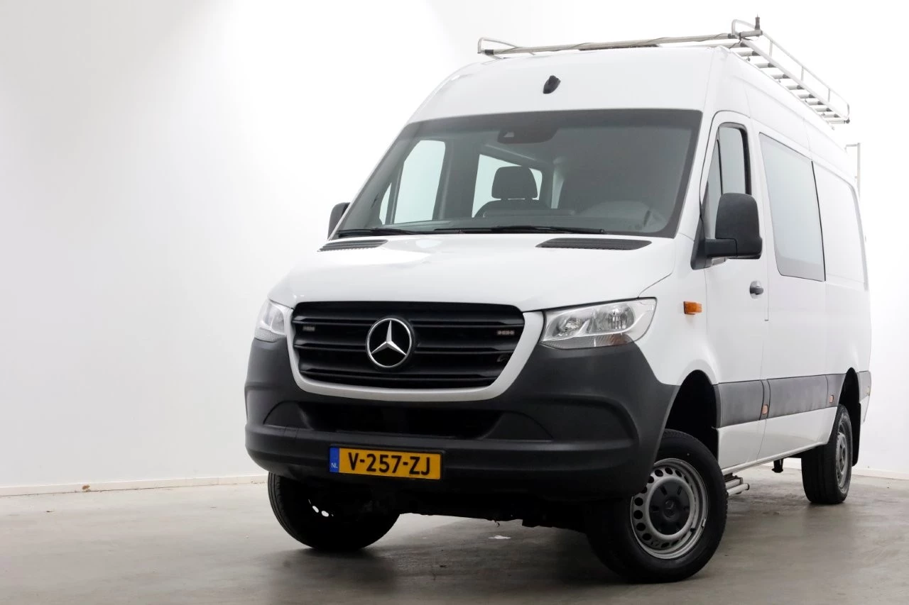 Mercedes-Benz Sprinter 2019 - 314 CDI 143pk E6 L2H2 4x4 ZG1 D.C. Airco/Navi/Trekhaak 2800kg 05-2019 afbeelding 1