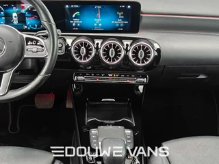 Mercedes-Benz A-Class 2020 - 180 Automaat AmbienteVerli. Led MBUX Trekhaak image 15