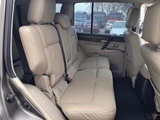 Mitsubishi Pajero 2013 - GLS 3.5 - V6 , 4x4 , 7 Pers. , Full option imagen 15