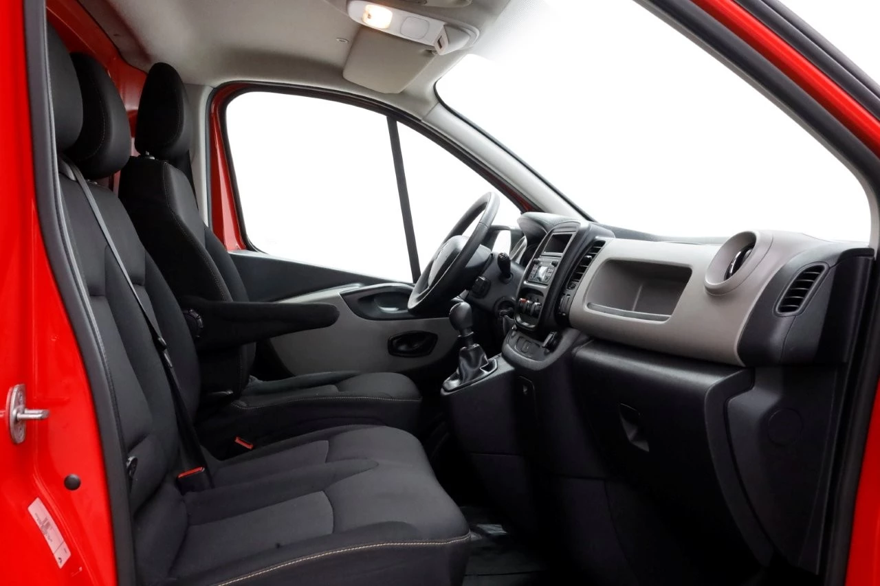 Renault Trafic 2018 - 1.6 dCi 120pk L1H1 Comfort Airco/Imperiaal 04-2018 obrázek 3