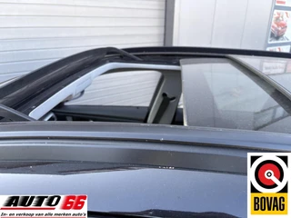 BMW 3 Series 2010 - Touring 320i High Executive auto loop op 3 cilinder. image 5