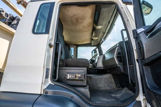 MAN TGS 2011 - 33.400 BB - HIAB 377 E-5 HIPRO imagen 17