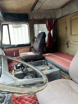 Iveco Turbostar 1989 - 190-38 , 6x2 , V8 Watercooling , 3 Way Tipper , Spring Suspension , Manual bild 19