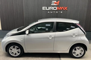 Toyota Aygo 2015 - 1.0 VVT-i x-clusiv 2e Eigenaar - Achtercamera - Airco bild 7