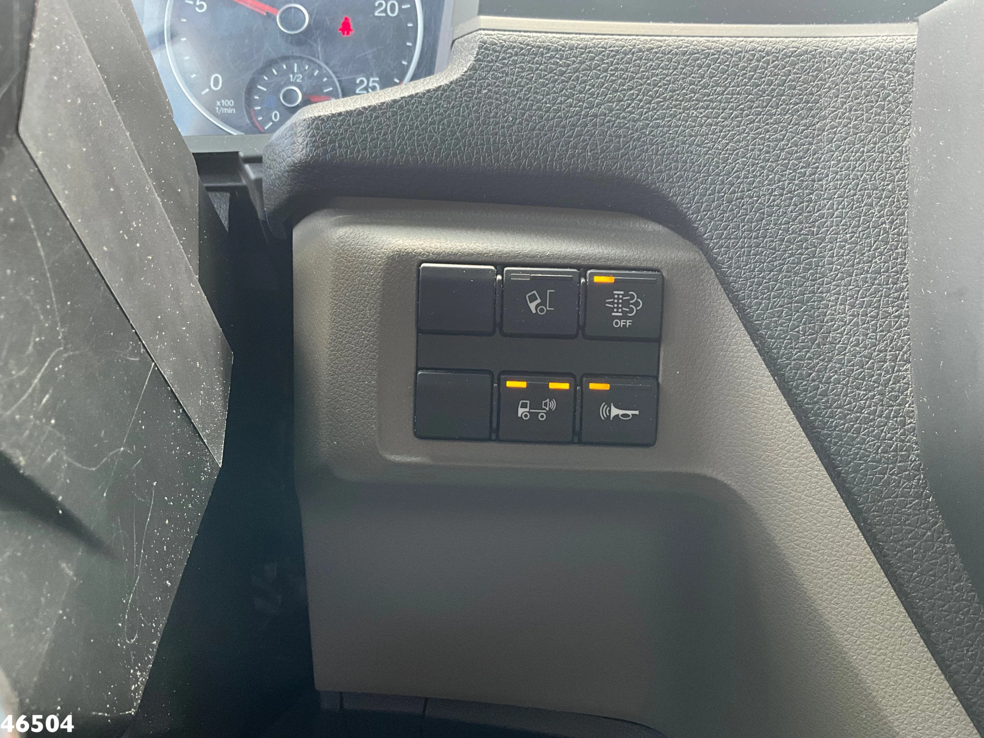 MAN TGX 2021 - 41.640 Euro 6 8x4 Just 94.710 km! afbeelding 17