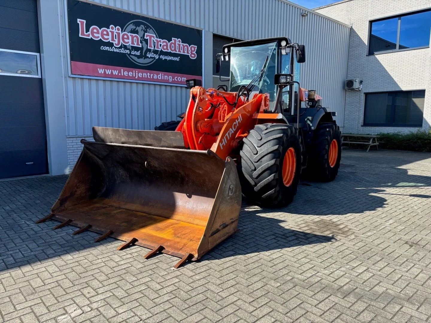 Hitachi 2011 - ZW 180 Wheelloader, 2012 Year, only 7830 Hours!! At additional costs possible with new 5000 kg forks! afbeelding 11