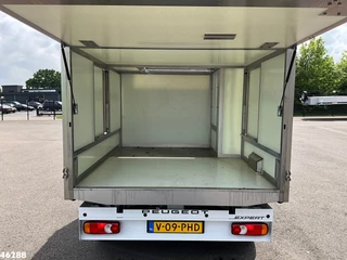 Peugeot e-Expert 2026 - 100% elektrisch kippende zijlader bild 9