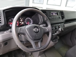 Volkswagen Crafter 2017 - 35 2.0 TDI 140pk Euro 6 - L3H3 - Cruise - Trekhaak bild 9
