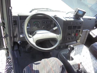 Iveco EuroTrakker 2001 - 410 E37H obrazek 11
