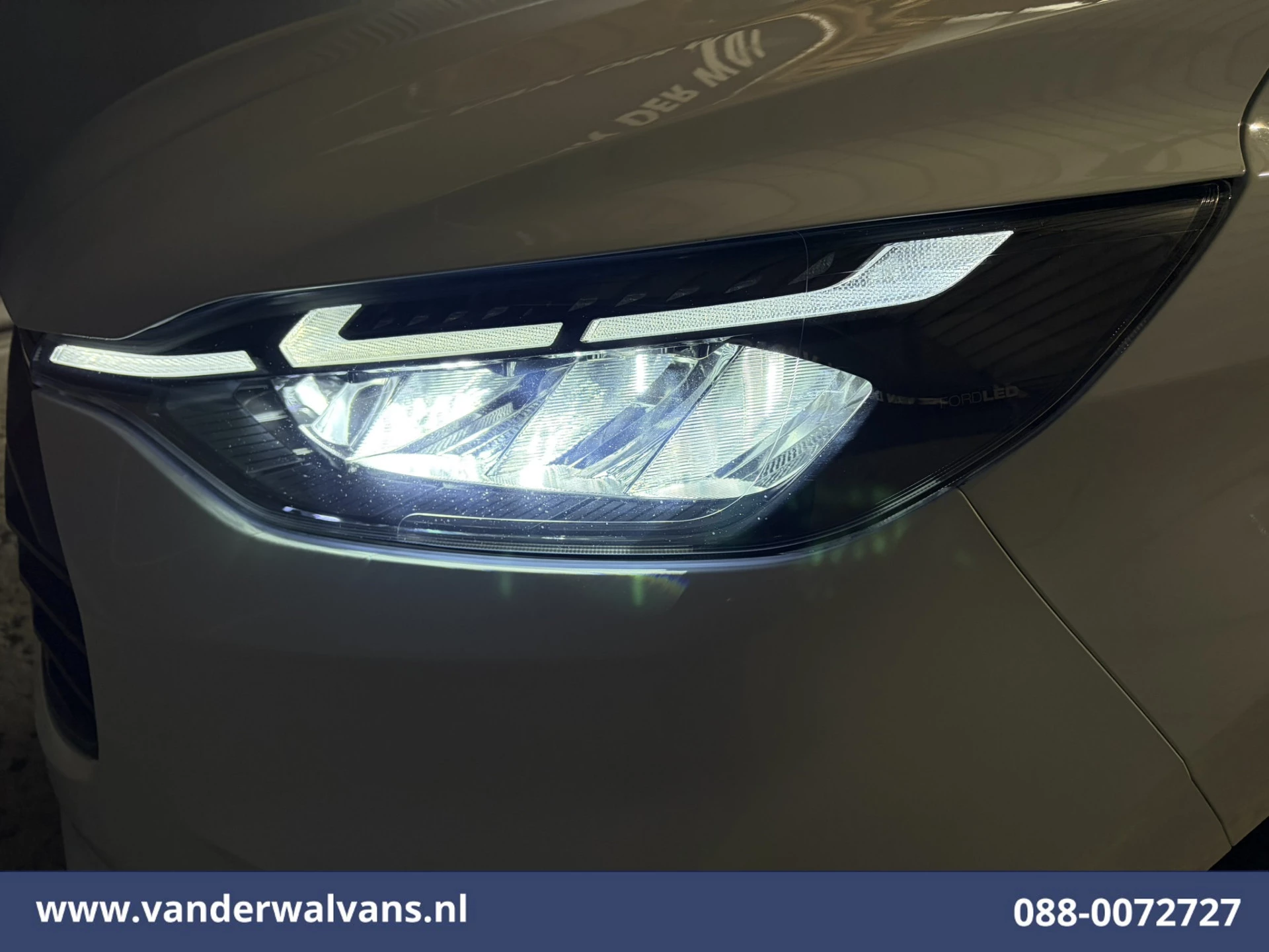 Ford Transit Custom 2024 - 2.0 TDCI 136pk L2H1 Euro6 Airco | Camera | Apple Carplay | LED изображение 4