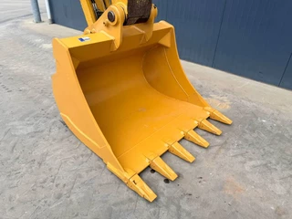 Cat N/A 2018 - 323 07A obrazek 28