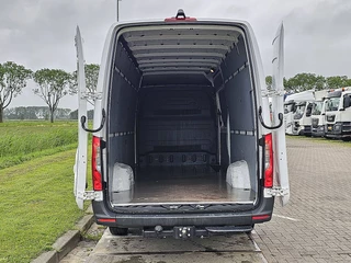Mercedes-Benz Sprinter 2023 - 317 image 13