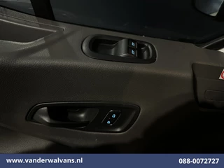 Ford Transit 2022 - 2.0 TDCI 130pk Bakwagen Laadklep Euro6 Airco | 940kg laadvermogen | Cruisecontrol | Verwarmde Voorruit image 19