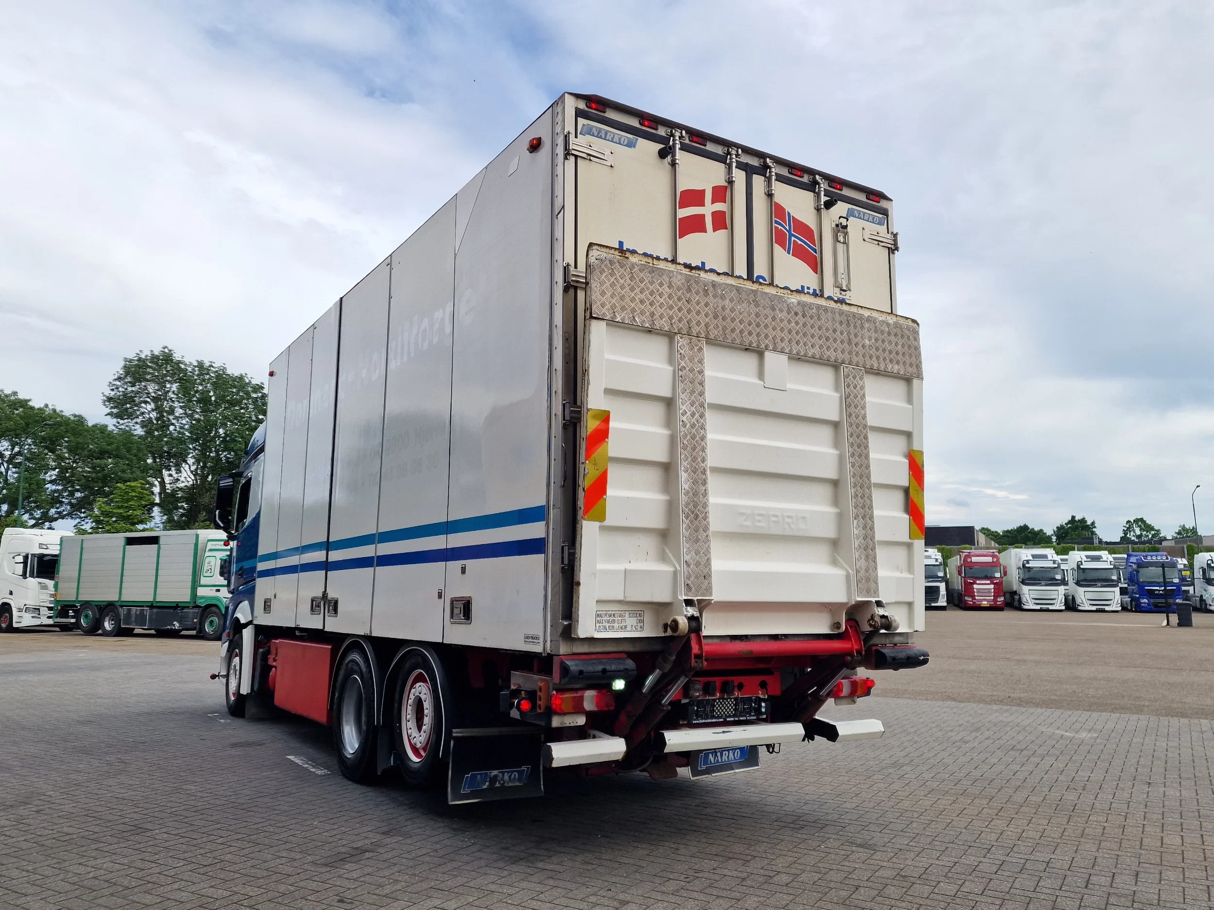 Mercedes-Benz Actros 2019 - 2553 6x2 - Thermoking frigo - Loadlift + Narko trailer 3 axle изображение 47