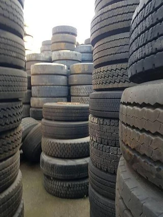 Tires, wheels and rims Banden afbeelding 2 miniatuur