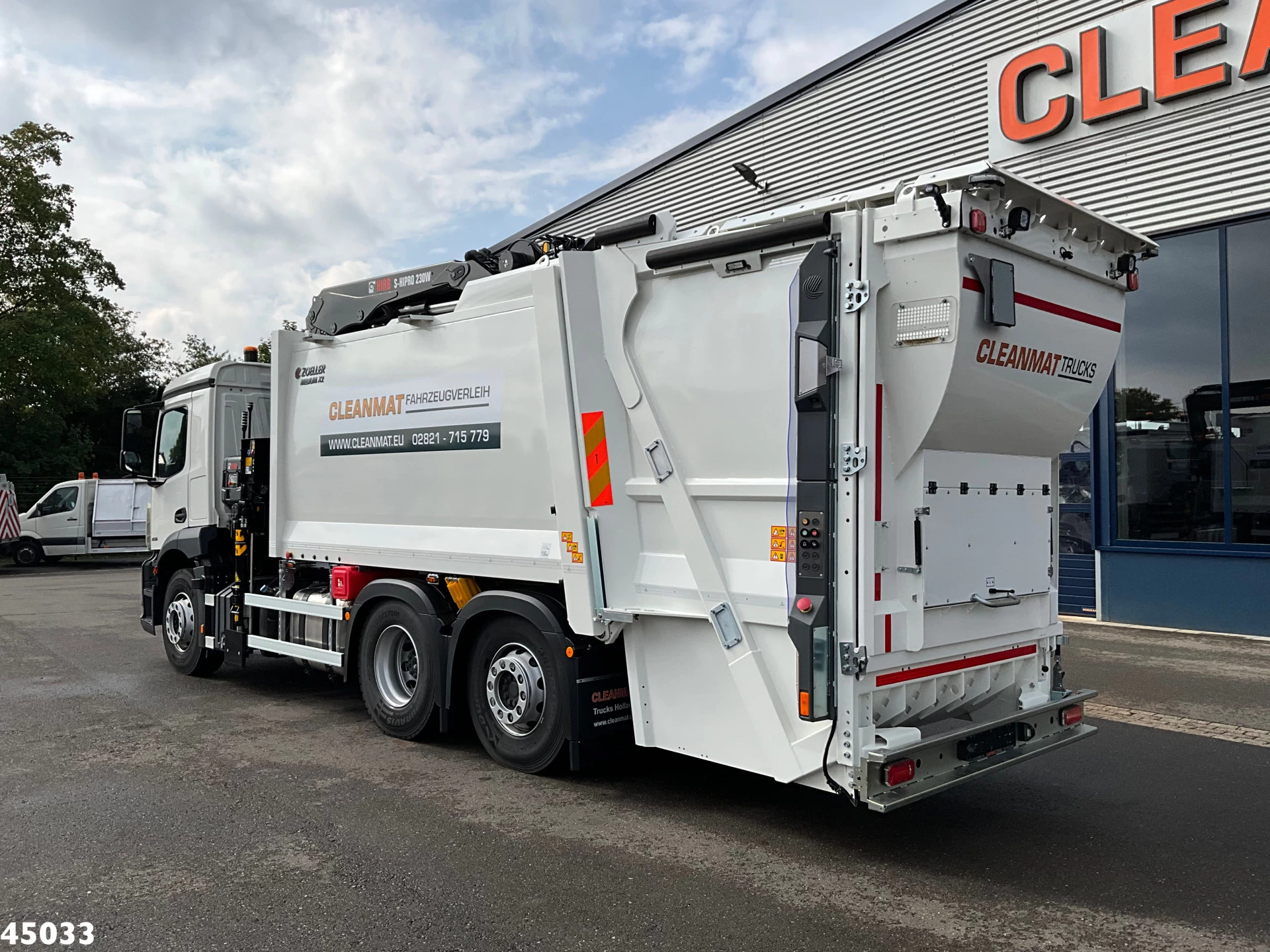 Mercedes-Benz Actros 2025 - 2536 Hiab 23 Tonmeter laadkraan image 2