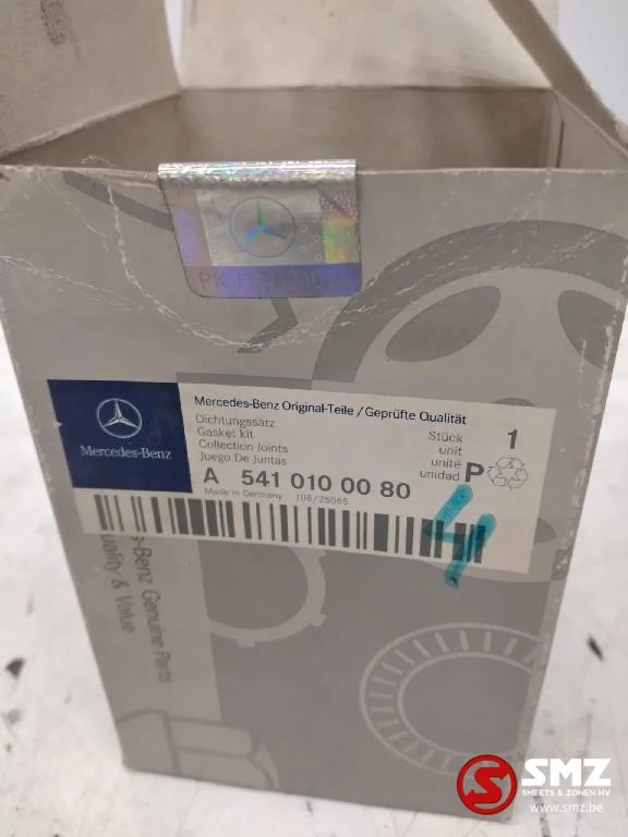 Mercedes-Benz - Lot van 23 oliefilters mercedes actros image 3