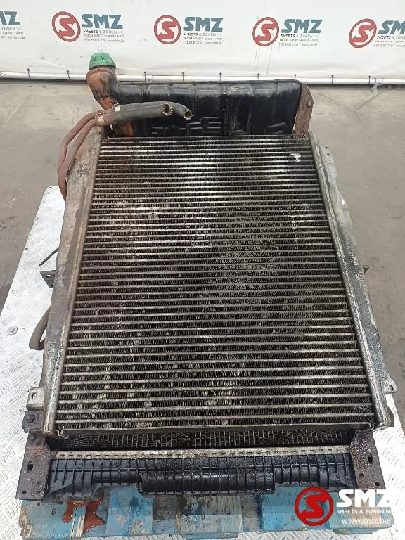 Mercedes-Benz 1998 - Occ radiator + intercooler + expansievat MAN zdjęcie 2