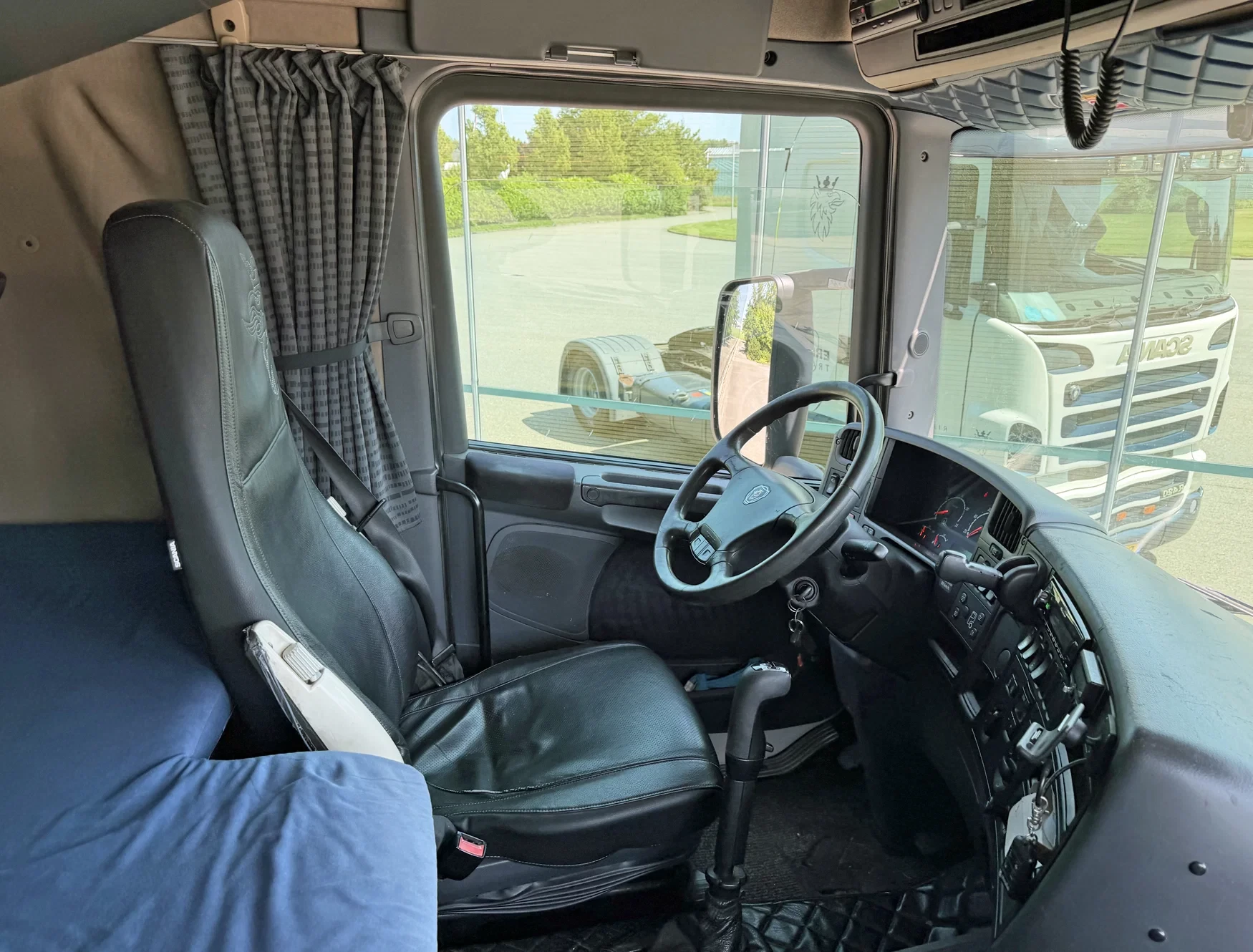 Scania R 2005 - R420 RETARDER MANUAL GEARBOX ANALOGUE TACHO FULL AIR 2X TANKS HOLLAND-TRUCK afbeelding 8
