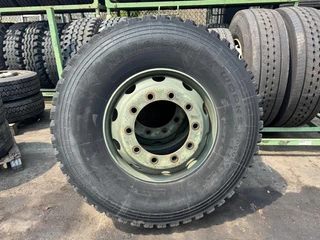 Michelin N/A 2011 - 13R22.5 X WORKS SET  imagen 1