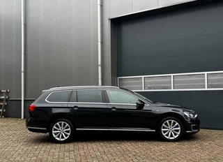 Volkswagen Passat 2015 - Variant 1.4 TSI GTE Highline bj.2015 Camera|Navi|Trekh|Pano|Nap. bild 7