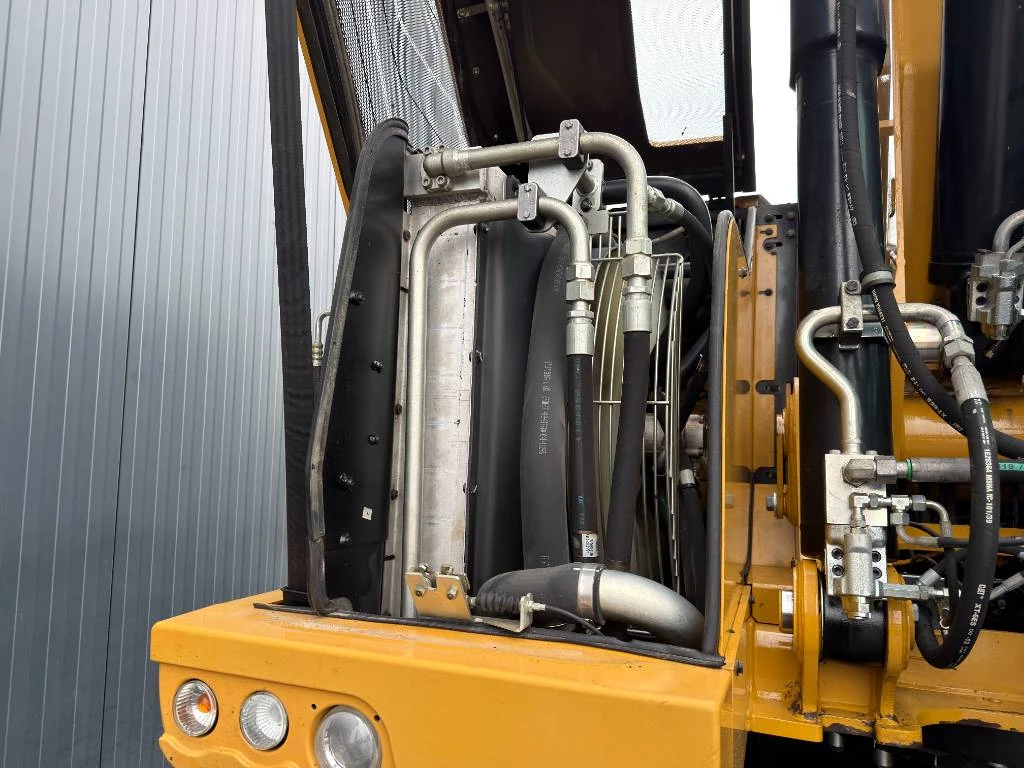 Cat 2015 - M318F afbeelding 28