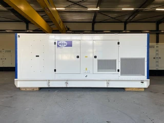 FG Wilson 2026 - P715-3 - 715 kVA Genset - DPX-16023 à vendre