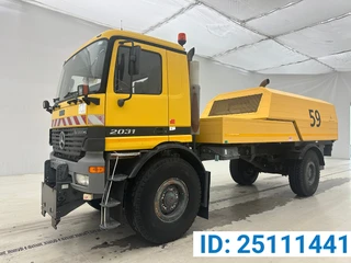 Mercedes-Benz 1999 - 2031 - 4x4 sneeuwruimer te koop