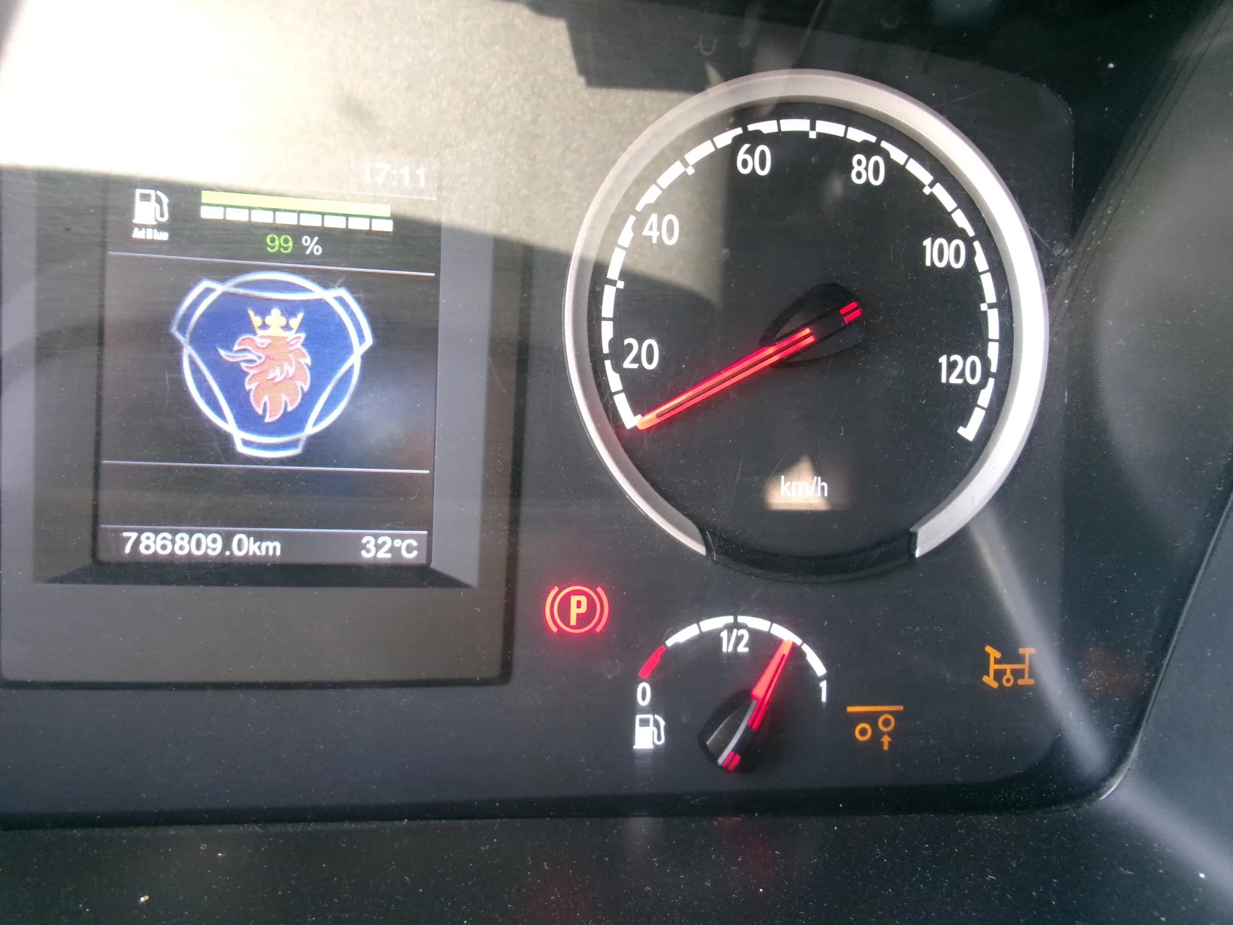 Scania G 2014 - G410 10X4 ASFALT + RETARDER afbeelding 16