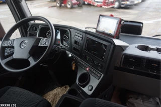 Mercedes-Benz Antos 2533 2020 - N/A obrazek 9